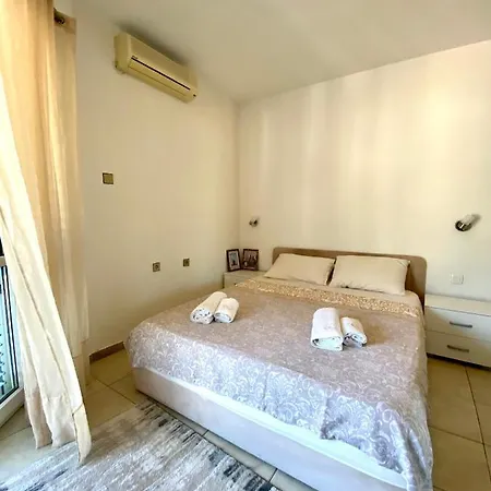 Popovic Apartment *