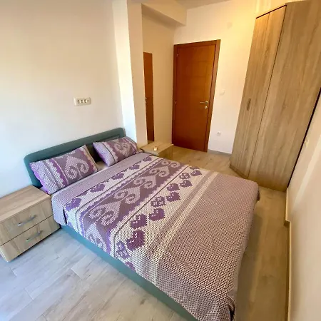 Popovic Apartment *
